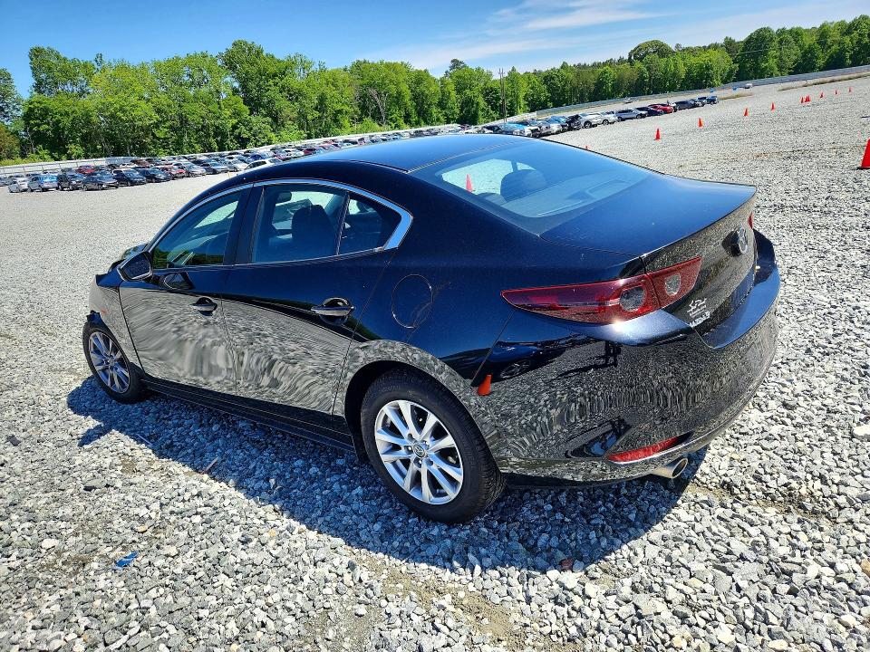 53095026 :رقم المزاد ، 3MZBPAAL1MM204180 vin ، 2021 Mazda Mazda 3 مزاد بيع