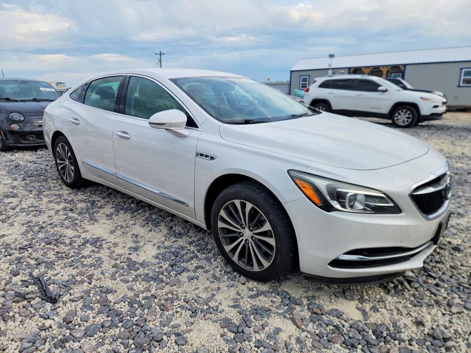 53229056 :رقم المزاد ، 1G4ZP5SS3HU204824 vin ، 2017 Buick Lacrosse مزاد بيع