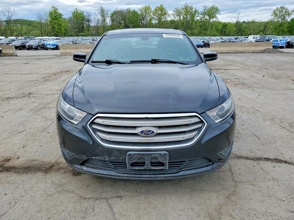 52920446 :رقم المزاد ، 1FAHP2E81FG108416 vin ، 2015 Ford Taurus مزاد بيع