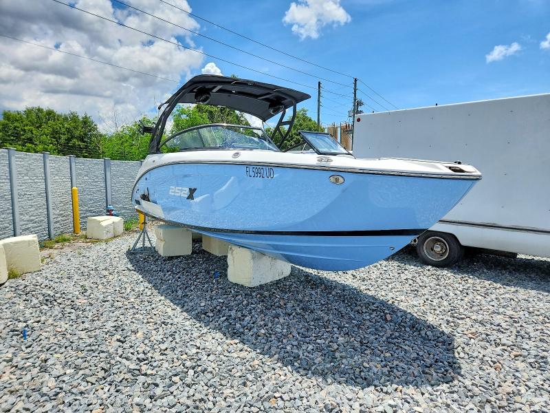 54298366 :رقم المزاد ، YAMC0522H324 vin ، 2024 Yam Boat مزاد بيع