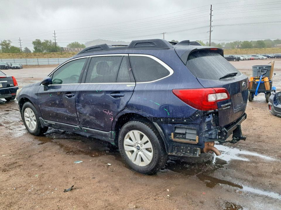2018 Subaru Outback მანქანა იყიდება აუქციონზე, vin: 4S4BSACC2J3382834, აუქციონის ნომერი: 52080726