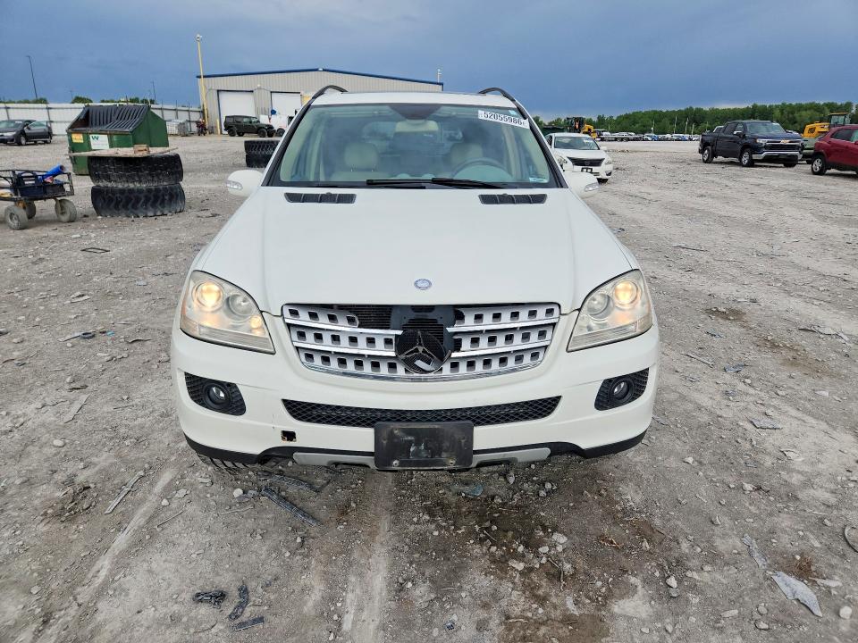 2008 Mercedes-benz Ml მანქანა იყიდება აუქციონზე, vin: 4JGBB86E68A326875, აუქციონის ნომერი: 52055986