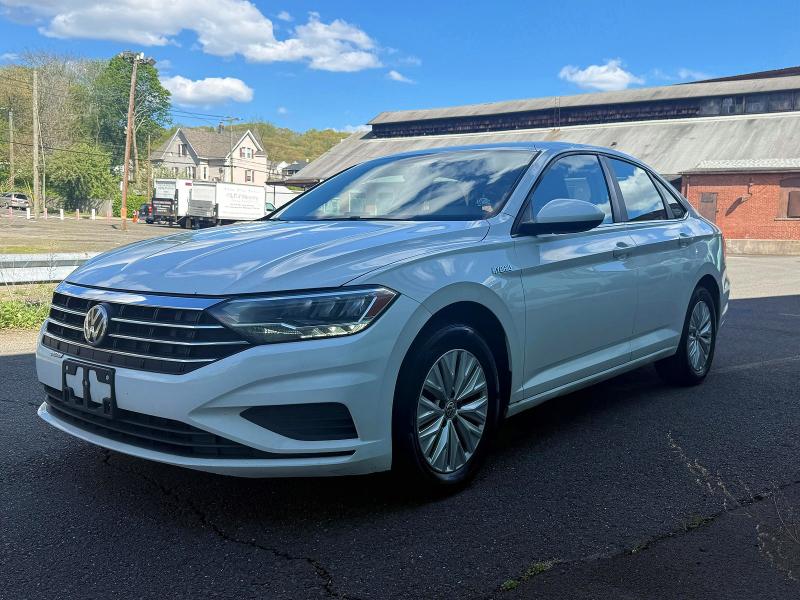 Продажа на аукционе авто 2019 Volkswagen Jetta, vin: 3VWN57BU5KM045982, номер лота: 53308006