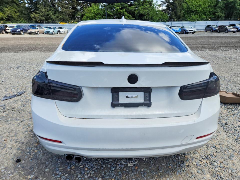 2015 Bmw 328 მანქანა იყიდება აუქციონზე, vin: WBA3C1C59FK120388, აუქციონის ნომერი: 54113256