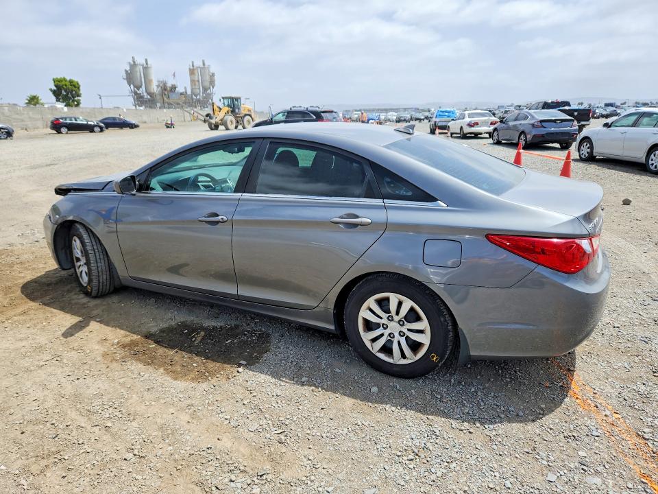 2013 Hyundai Sonata მანქანა იყიდება აუქციონზე, vin: 5NPEB4AC2DH598536, აუქციონის ნომერი: 53620836