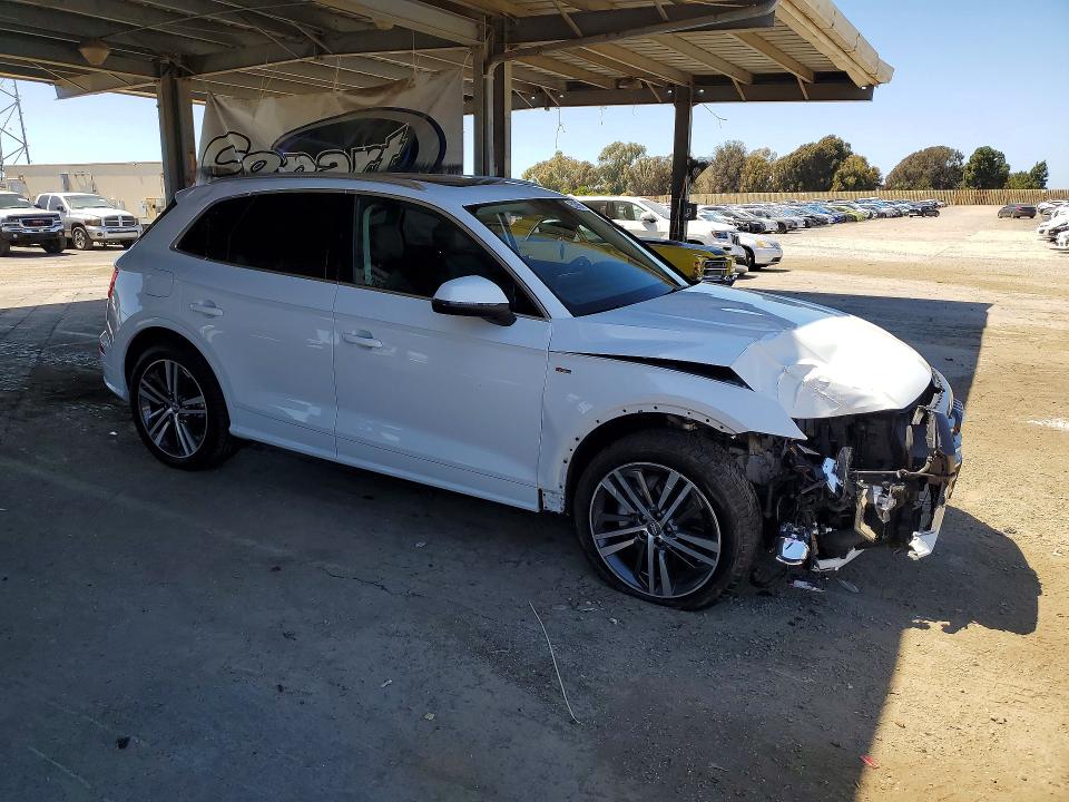 2020 Audi Q5 E მანქანა იყიდება აუქციონზე, vin: WA1E2AFY6L2058331, აუქციონის ნომერი: 53299566