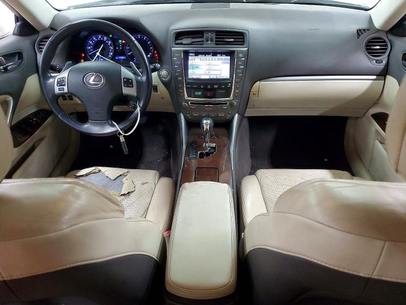 52518316 :رقم المزاد ، JTHBF5C20B5138806 vin ، 2011 Lexus Is مزاد بيع