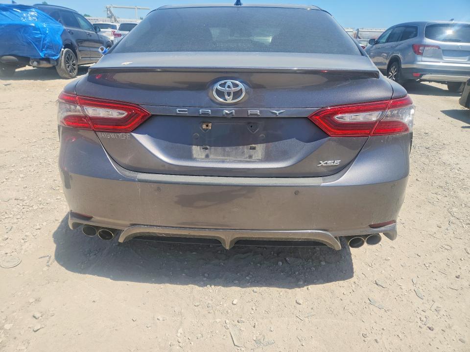 2018 Toyota Camry მანქანა იყიდება აუქციონზე, vin: 4T1BZ1HK3JU003653, აუქციონის ნომერი: 52965886