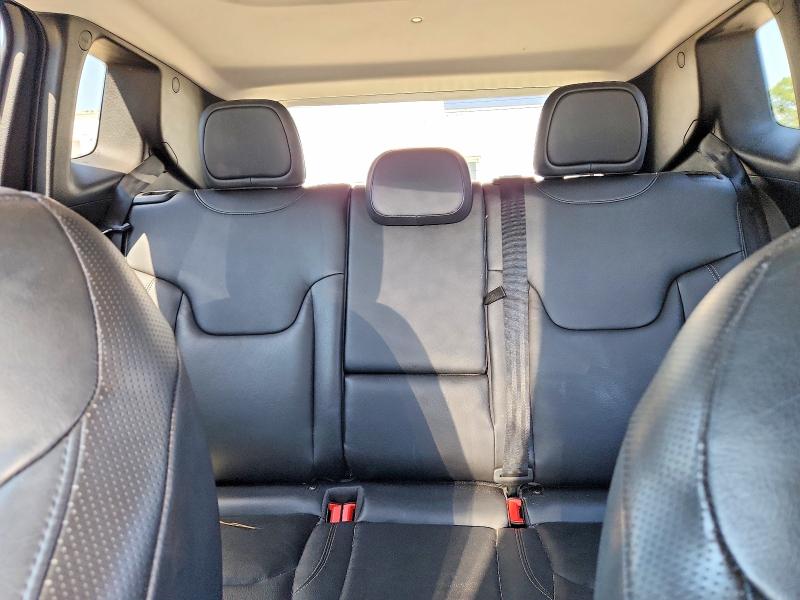 Продажа на аукционе авто 2017 Jeep Renegade, vin: ZACCJADBXHPG26320, номер лота: 56631646