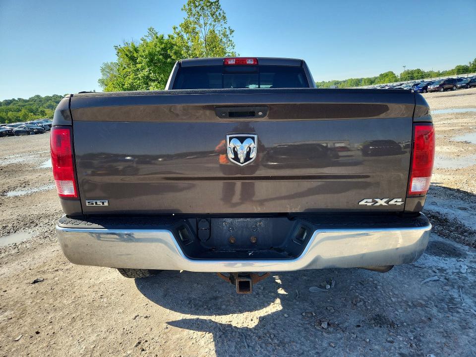 52387916 :رقم المزاد ، 1C6RR7GT2JS118165 vin ، 2018 Ram 1500 مزاد بيع