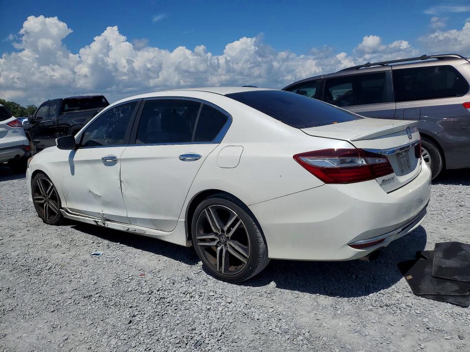 53515756 :رقم المزاد ، 1HGCR2F16HA231331 vin ، 2017 Honda Accord مزاد بيع