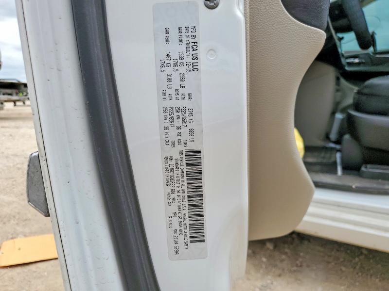 52383116 :رقم المزاد ، 2C4RC1BG8GR231680 vin ، 2016 Chrysler Town & Country مزاد بيع