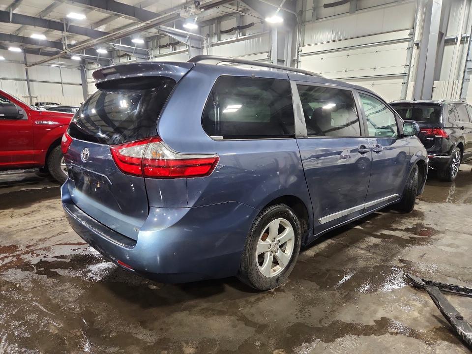 Aukcja sprzedaży 2016 Toyota Sienna, vin: 5TDKK3DC3GS737404, numer aukcji: 52366096