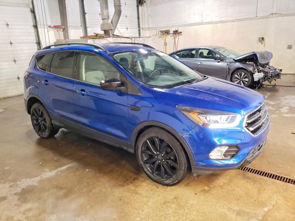 Продаж на аукціоні авто 2018 Ford Escape, vin: 1FMCU0GD1JUC58107, номер лоту: 52450566