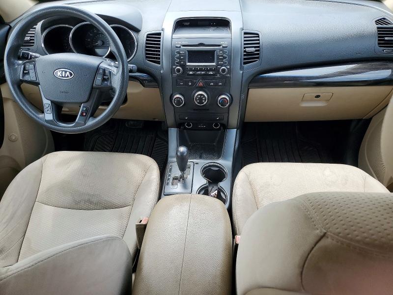 2011 Kia Sorento მანქანა იყიდება აუქციონზე, vin: 5XYKTDA18BG070423, აუქციონის ნომერი: 52777106