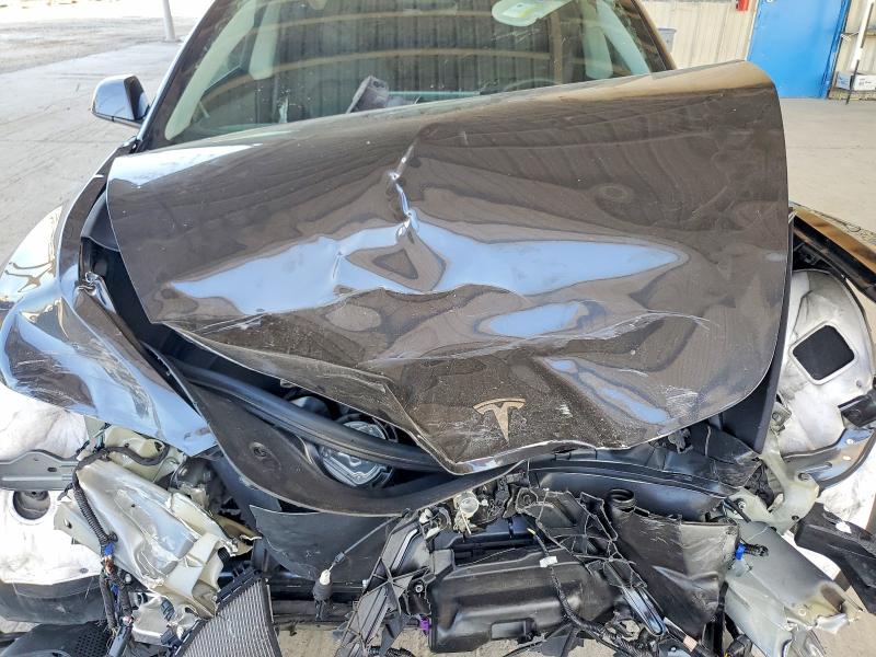 Продажа на аукционе авто 2025 Tesla Model 3, vin: 5YJ3E1EA4SF895034, номер лота: 52680886