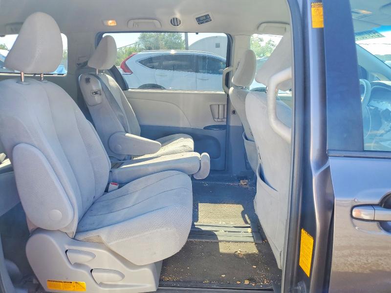 2013 Toyota Sienna მანქანა იყიდება აუქციონზე, vin: 5TDKK3DC5DS356486, აუქციონის ნომერი: 51970076