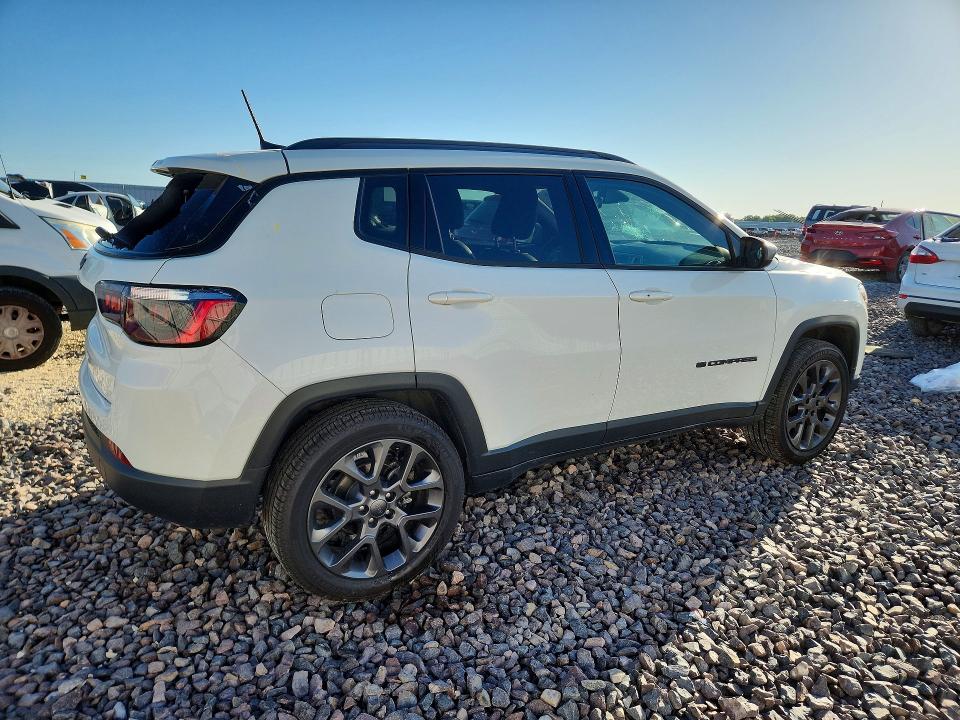 Продажа на аукционе авто 2021 Jeep Compass, vin: 3C4NJDEBXMT540162, номер лота: 52736366
