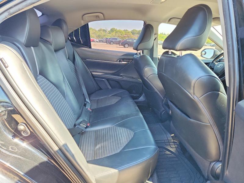 51961036 :رقم المزاد ، 4T1G11AK2MU557696 vin ، 2021 Toyota Camry مزاد بيع