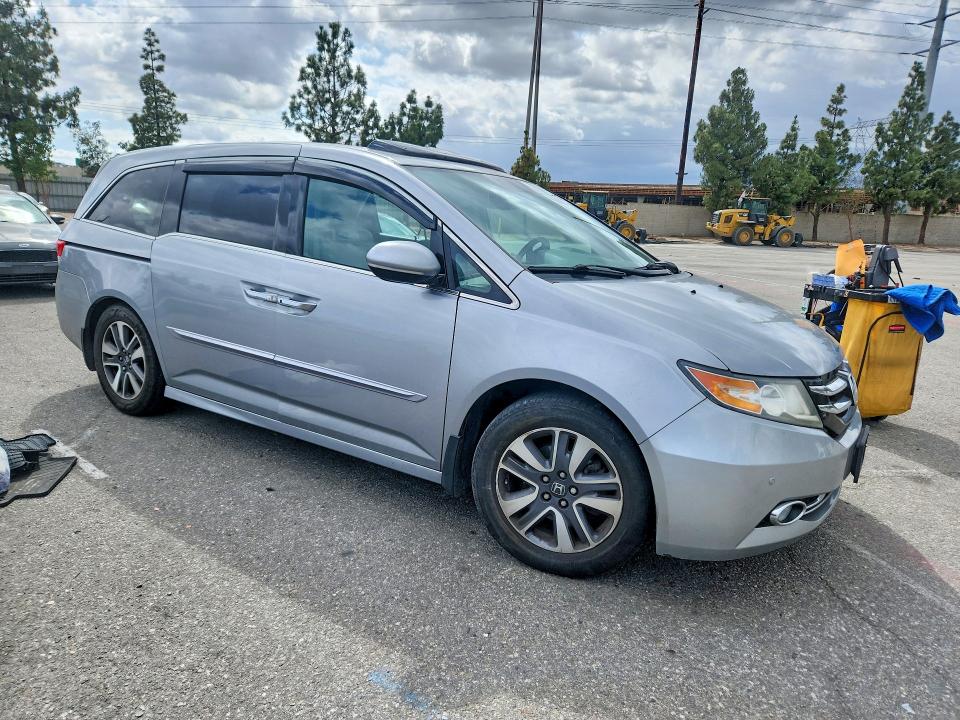 55248716 :رقم المزاد ، 5FNRL5H91GB167168 vin ، 2016 Honda Odyssey مزاد بيع