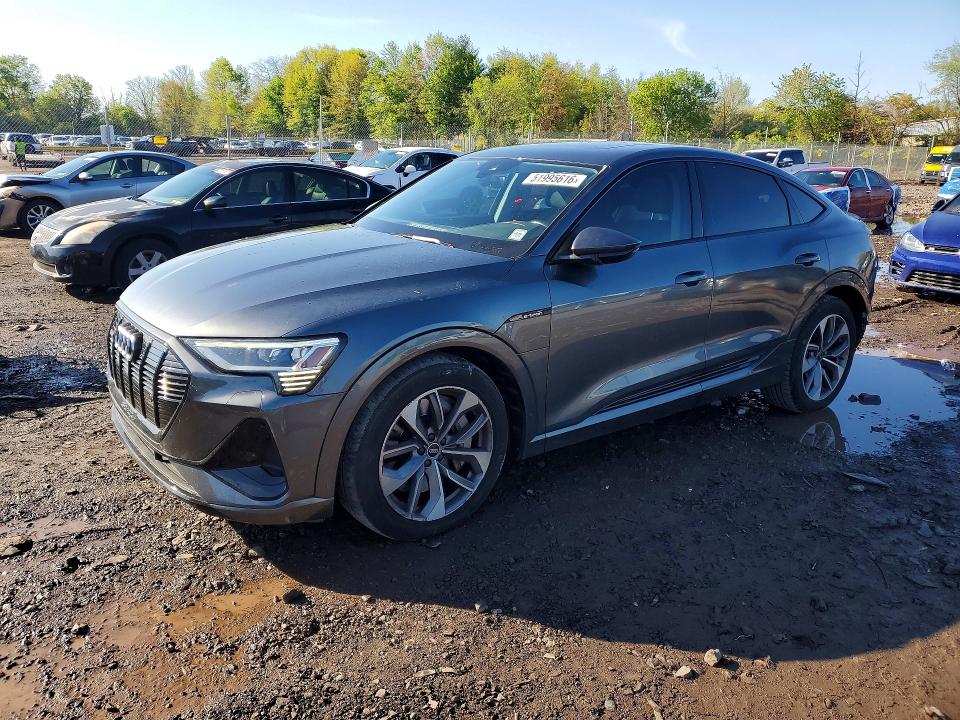 Продаж на аукціоні авто 2021 Audi E-tron, vin: WA11AAGE0MB012341, номер лоту: 51995616
