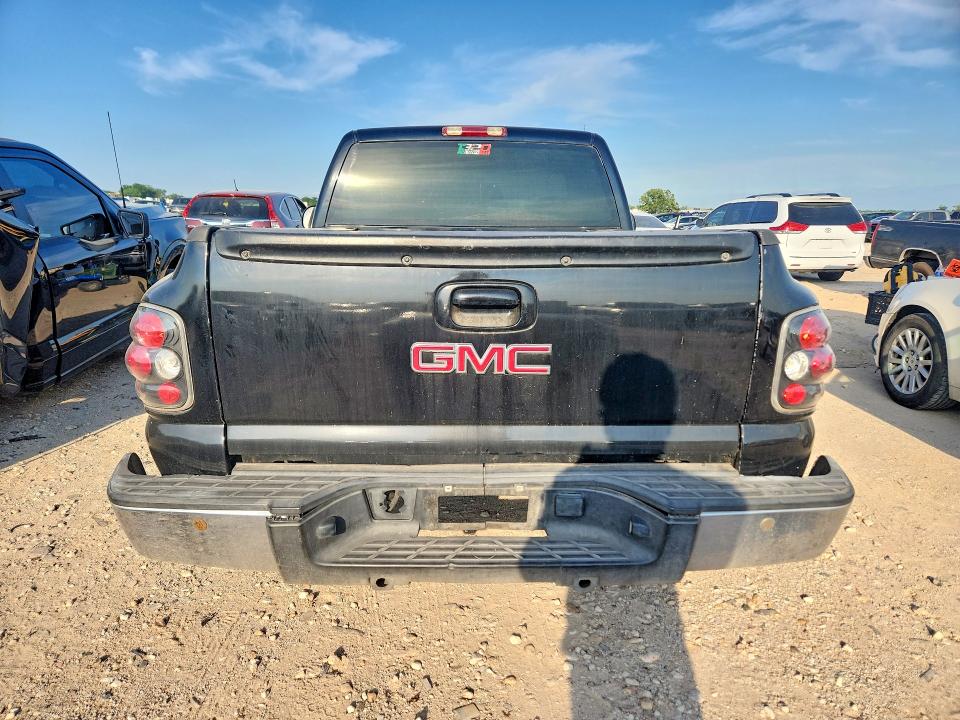 2003 Gmc New Sierra მანქანა იყიდება აუქციონზე, vin: 1GTEC14V53Z103729, აუქციონის ნომერი: 52893586