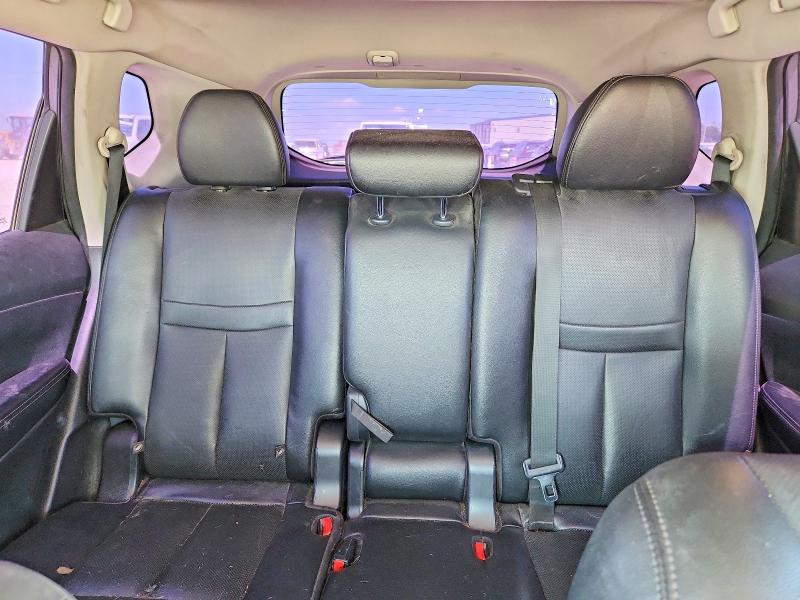 2015 Nissan Rogue მანქანა იყიდება აუქციონზე, vin: 5N1AT2MV3FC893569, აუქციონის ნომერი: 53424706