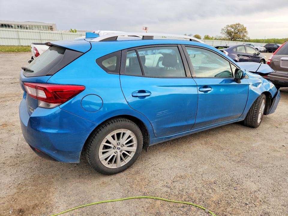 53401326 :رقم المزاد ، 4S3GTAD62H3745658 vin ، 2017 Subaru Impreza مزاد بيع