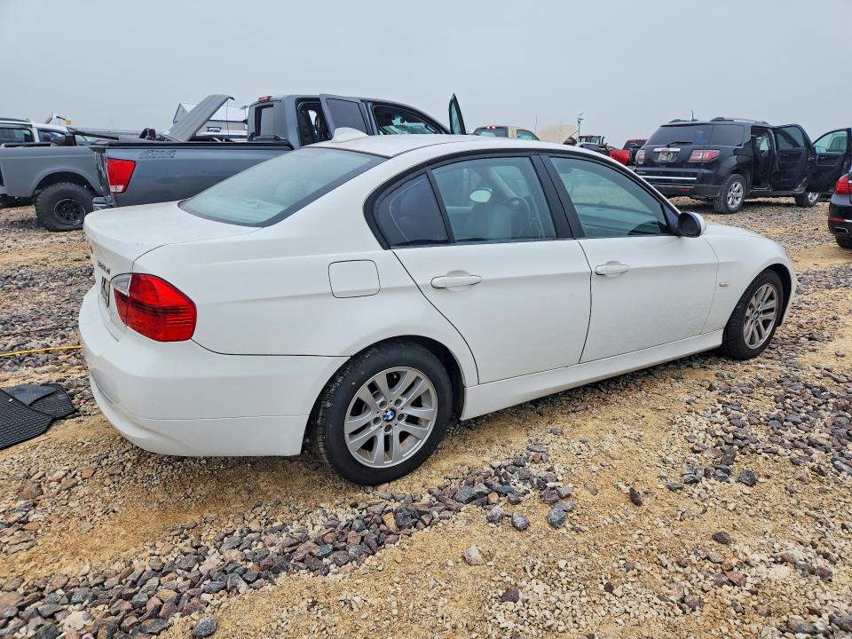 2007 Bmw 328 მანქანა იყიდება აუქციონზე, vin: WBAVC93577K034845, აუქციონის ნომერი: 54691296