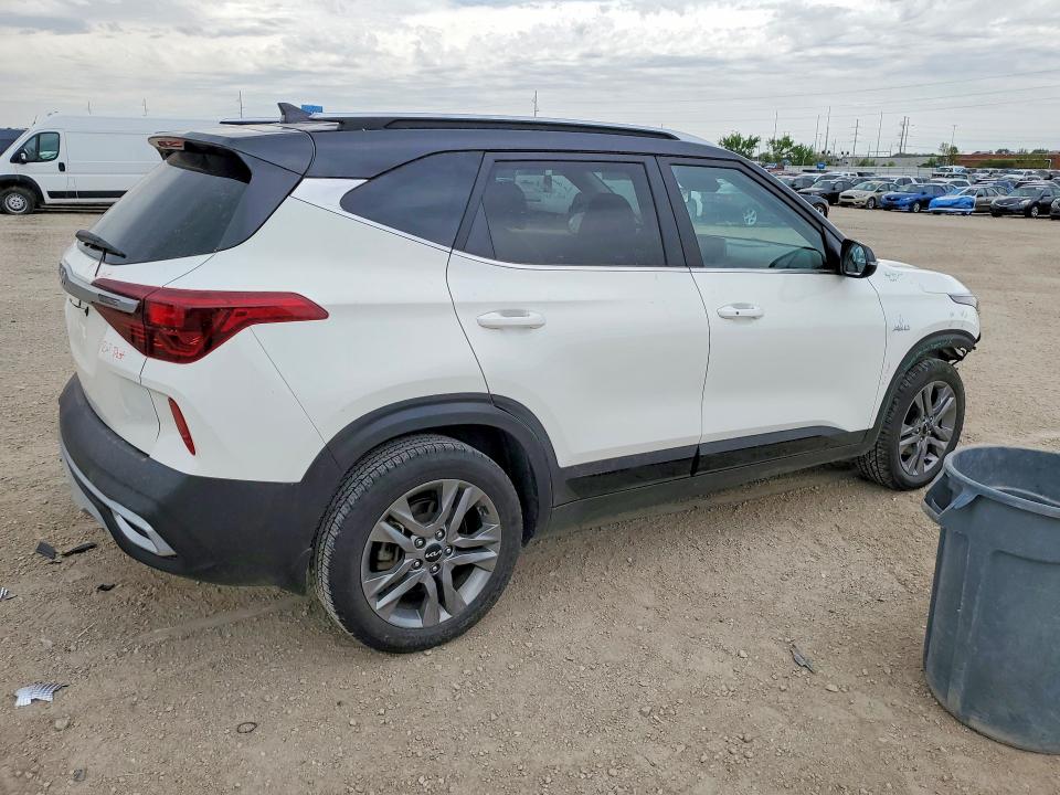 53090566 :رقم المزاد ، KNDEUCAA6N7248514 vin ، 2022 Kia Seltos مزاد بيع