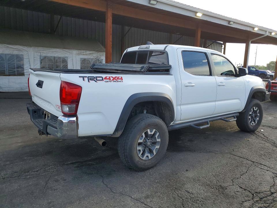 52965056 :رقم المزاد ، 5TFCZ5AN1GX039093 vin ، 2016 Toyota Tacoma مزاد بيع