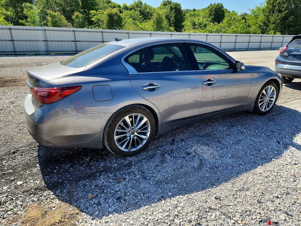 53324946 :رقم المزاد ، JN1EV7AR3JM610033 vin ، 2018 Infiniti Q50 مزاد بيع