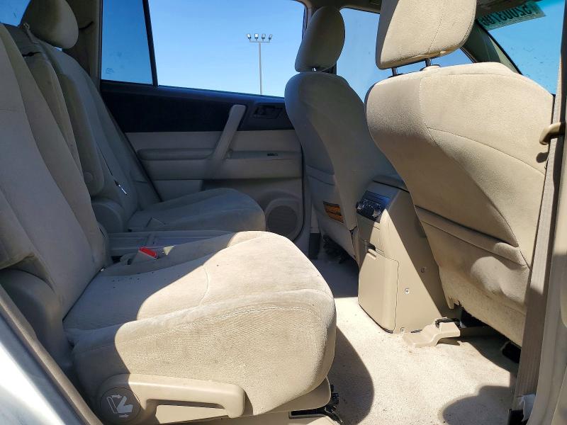 Auction sale of the 2010 Toyota Highlander, vin: 5TDZK3EH0AS001990, lot number: 52003706