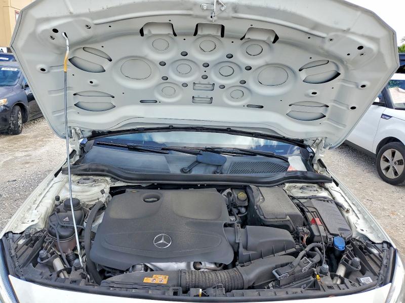 54066156 :رقم المزاد ، WDCTG4EB0JJ406859 vin ، 2018 Mercedes-benz Gla مزاد بيع
