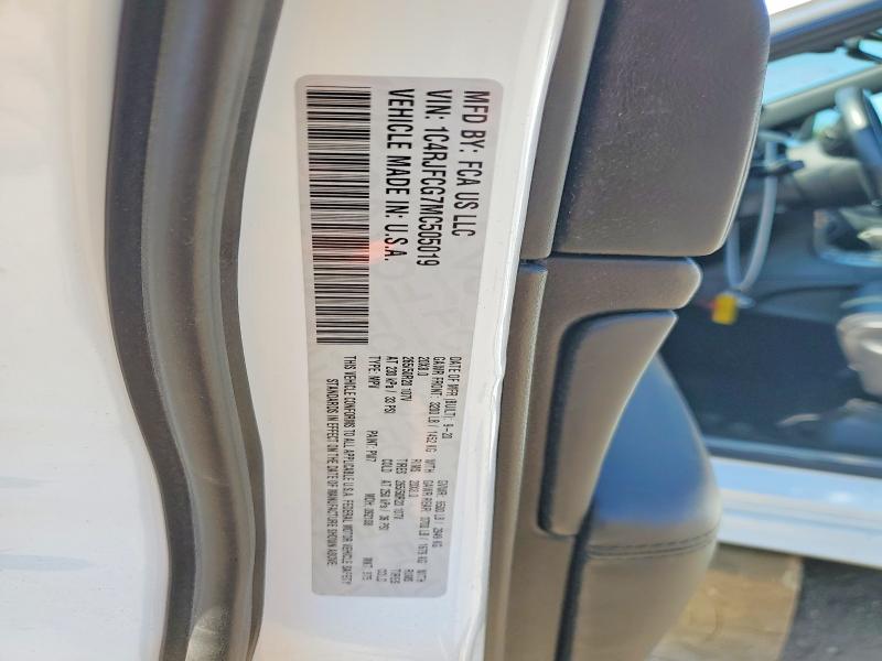 54882056 :رقم المزاد ، 1C4RJFCG7MC505019 vin ، 2021 Jeep Grand Cherokee مزاد بيع