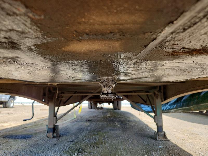 54341776 :رقم المزاد ، 1UYTS2455VA052901 vin ، 1997 Utility Trailer Trailer مزاد بيع