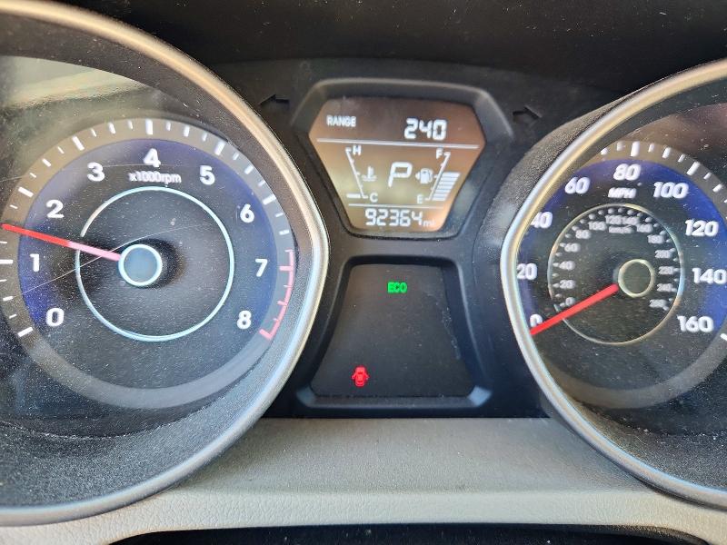 52146096 :رقم المزاد ، 5NPDH4AE9FH651568 vin ، 2015 Hyundai Elantra مزاد بيع