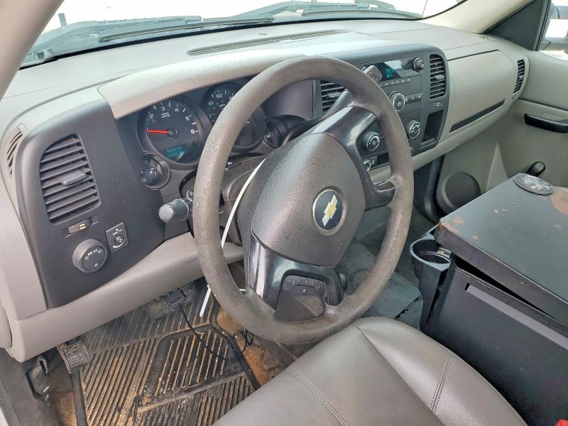 2013 Chevrolet Silverado მანქანა იყიდება აუქციონზე, vin: 1GCNKPEX3DZ240899, აუქციონის ნომერი: 52764276