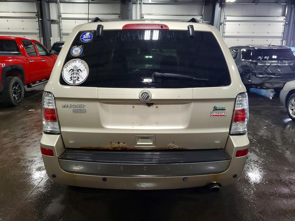 53665826 :رقم المزاد ، 4M2CN9HGXBKJ03447 vin ، 2011 Mercury Mariner مزاد بيع