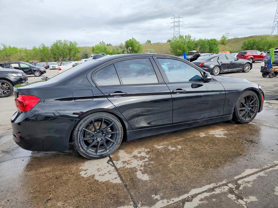 2017 Bmw 320 მანქანა იყიდება აუქციონზე, vin: WBA8E1G34HNU18454, აუქციონის ნომერი: 54660446