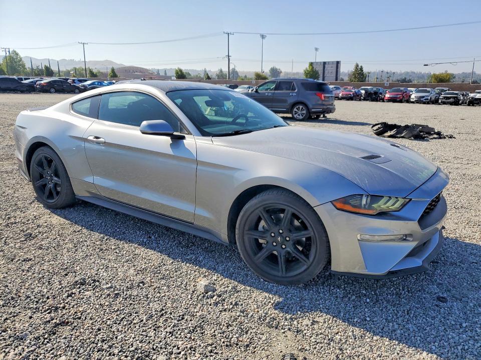 52749336 :رقم المزاد ، 1FA6P8TH3L5183316 vin ، 2020 Ford Mustang مزاد بيع