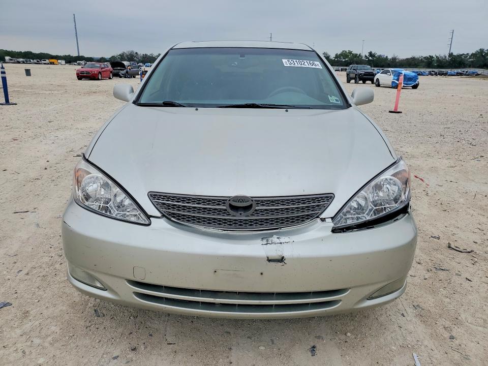2003 Toyota Camry მანქანა იყიდება აუქციონზე, vin: 4T1BF30K43U551373, აუქციონის ნომერი: 53102166