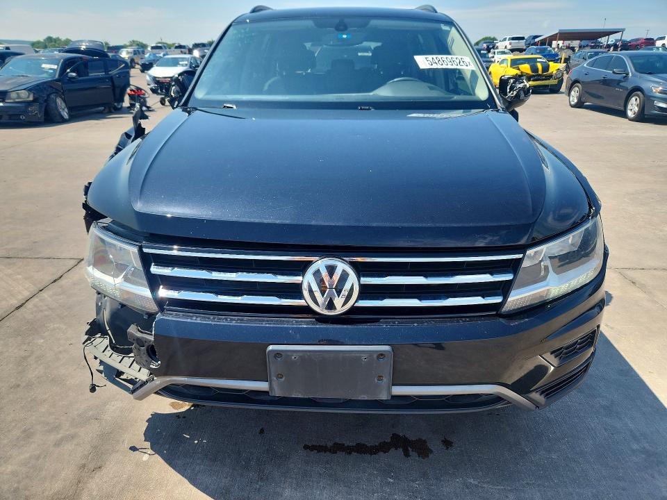 2020 Volkswagen Tiguan მანქანა იყიდება აუქციონზე, vin: 3VV3B7AX5LM020727, აუქციონის ნომერი: 54869626
