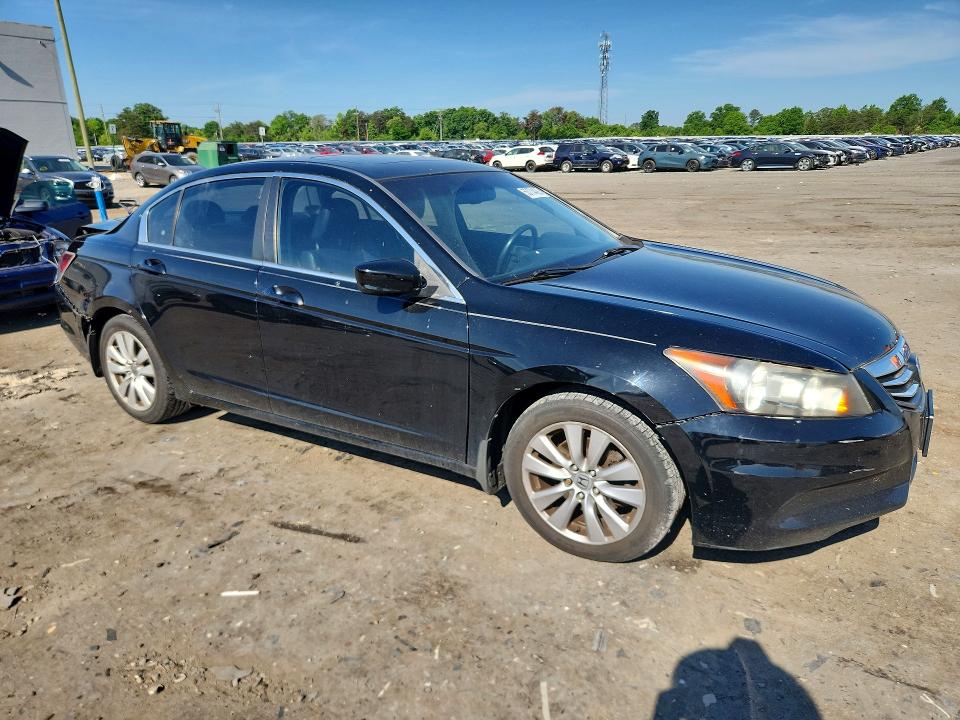 53774426 :رقم المزاد ، 1HGCP2F81CA206090 vin ، 2012 Honda Accord مزاد بيع