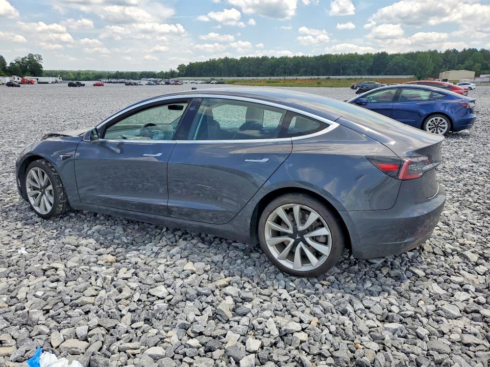 54470996 :رقم المزاد ، 5YJ3E1EA4JF059108 vin ، 2018 Tesla Model 3 مزاد بيع