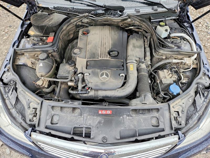 52418896 :رقم المزاد ، WDDGF4HBXDR275425 vin ، 2013 Mercedes-benz C مزاد بيع