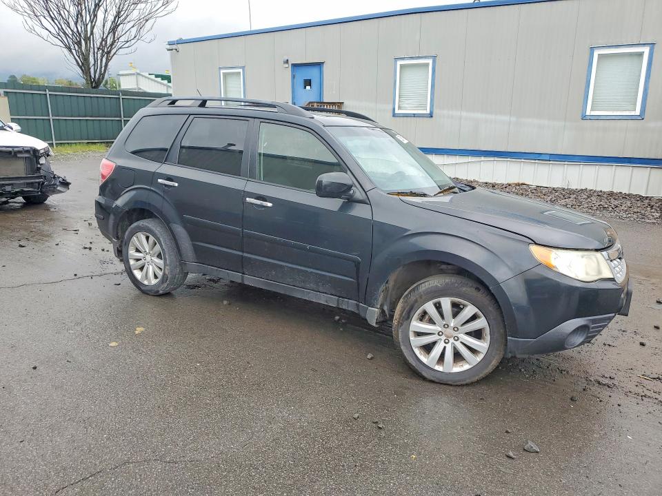 52587116 :رقم المزاد ، JF2SHADC3CH401299 vin ، 2012 Subaru Forester مزاد بيع