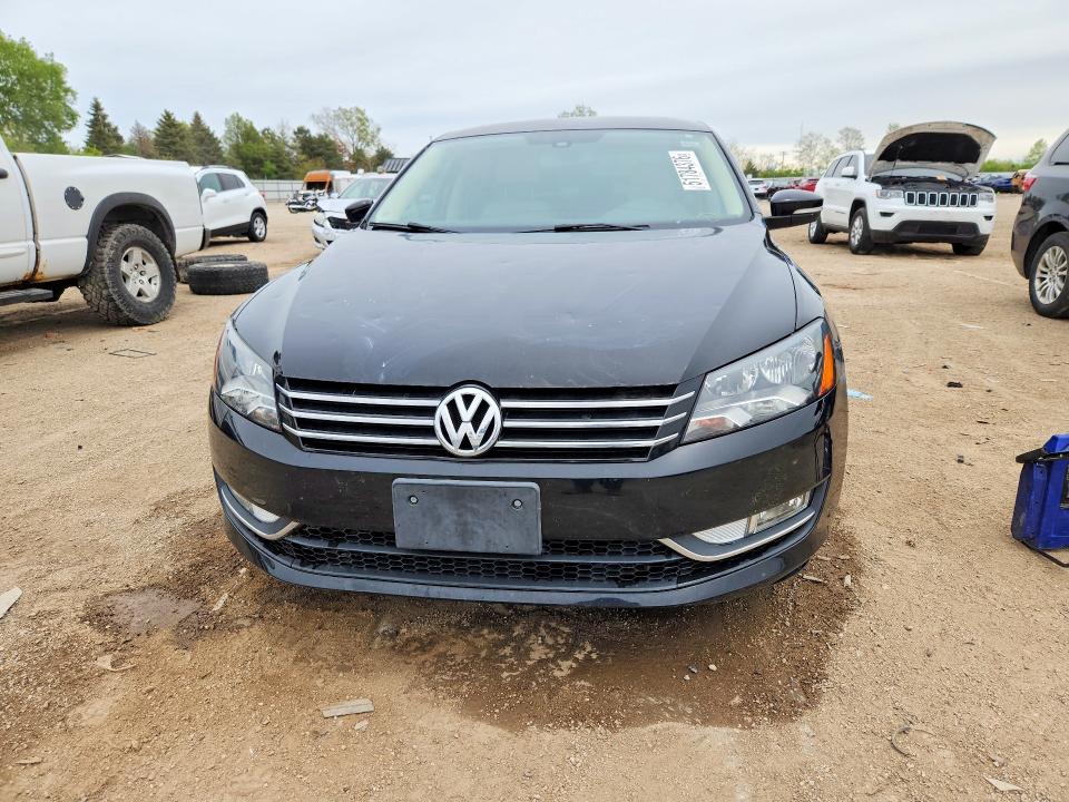 Продажа на аукционе авто 2015 Volkswagen Passat, vin: 1VWAS7A34FC111378, номер лота: 51784376