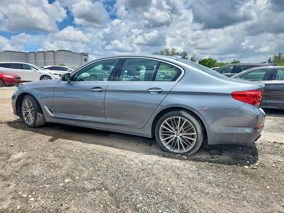 55197336 :رقم المزاد ، WBAJE5C53JWA93217 vin ، 2018 Bmw 540 مزاد بيع
