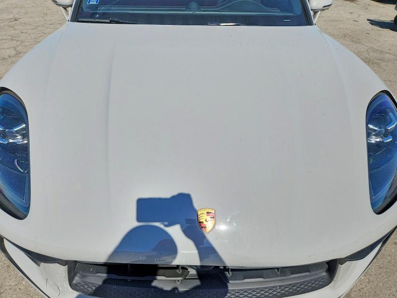 Продажа на аукционе авто 2024 Porsche Macan, vin: WP1AG2A55RLB40058, номер лота: 53113706